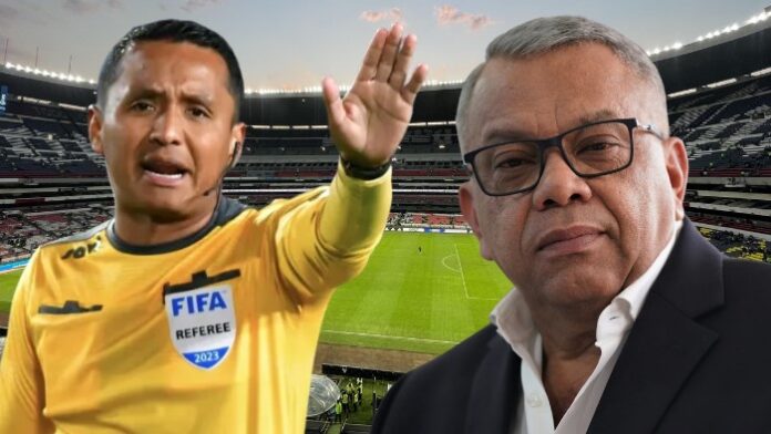 Eduardo Maldonado arremete contra el árbitro salvadoreño Iván Barton