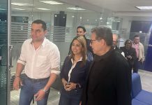 ¡Humo blanco! Liberales y nacionalistas acuerdan iniciar escrutinio mañana a primera hora y reiteran respaldo a Hall y López